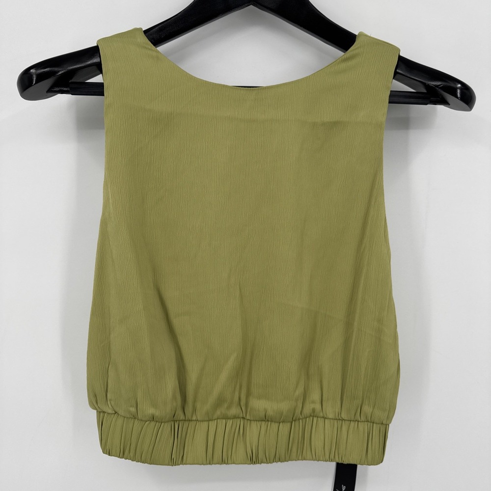 Lulus Sunny Day Chic Light Green Strappy Tie-Back‎ Cropped Tank Size M NWT